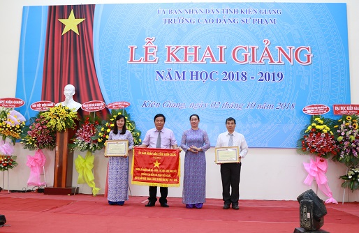 Khai giang 2018 5